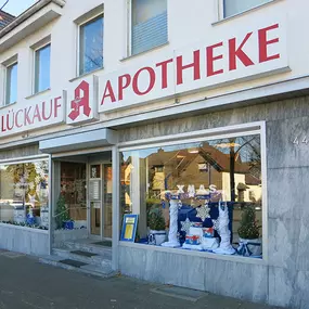 Aussenansicht der Glückauf-Apotheke