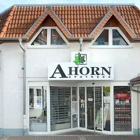 Aussenansicht der Ahorn-Apotheke