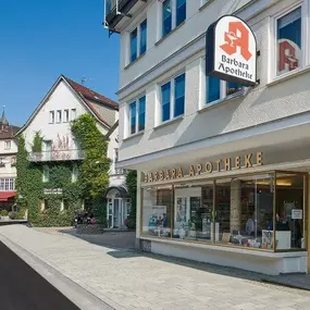 Aussenansicht der Barbara-Apotheke