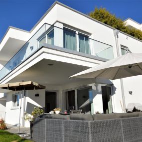 Bild von SCHLOSSBERGER-IMMOBILIEN | Immobilienmakler Starnberg