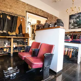 Innenaufnahme:L´Atelier Monsieur - Schuhe & Herrenmode in Düsseldorf