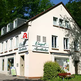 Aussenansicht der Engel-Apotheke