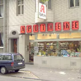 Aussenansicht der Stern-Apotheke am Schützenhaus