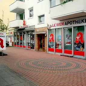 Aussenansicht der Löwen-Apotheke