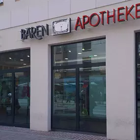 Aussenansicht der Bären-Apotheke