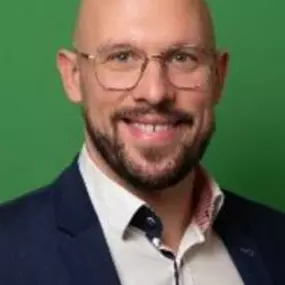 Bild von DEVK Versicherungen: Nicki Baar