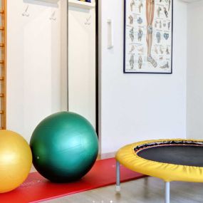 Gymnastik - Physikalische Therapie Anna Kremmudas | Physiotherapie in Schwabing | München