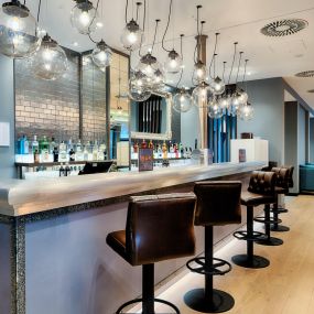 Premier Inn Düsseldorf City Friedrichstadt hotel bar