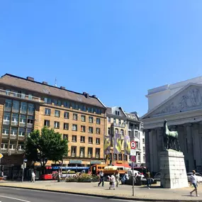 POHA HOUSE Aachen Theaterplatz on the outside