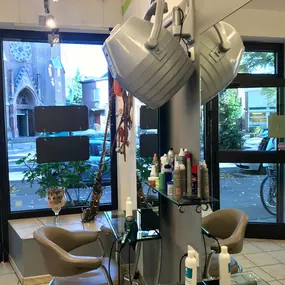 Friseur Köln I Vesna Perings Haartechnik