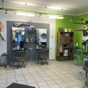 Friseur Köln I Vesna Perings Haartechnik