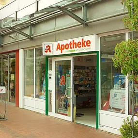 Aussenansicht der Apotheke im Uni-Center