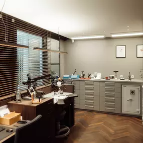 Rolex Service in Osnabrück – autorisierte Uhrmacherwerkstatt bei Oeding-Erdel.