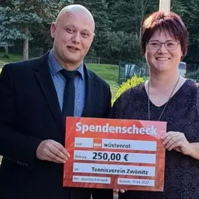 Bild von Wüstenrot Bausparkasse: Kathleen Nabe