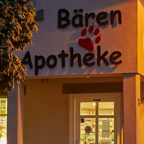 Aussenansicht der Bären-Apotheke