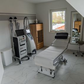 Kosmetik Studio Bad Langensalza, gut erreichbar aus Gotha, Mühlhausen, Eisenach, Nordhausen und Erfurt. Permanent Make-Up Studio Bad Langensalza, Microneedling Studio Bad Langensalza, Mitteldeutschland, Thüringen