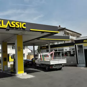 CLASSIC Tankstelle Bruchköbel