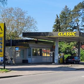CLASSIC Tankstelle Wetschen