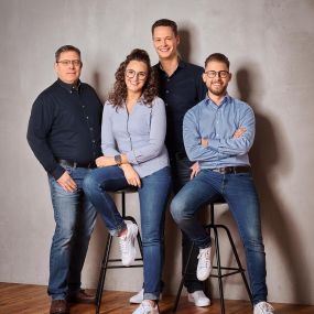 Lennart Bär & Team