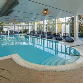 Pool - indoor