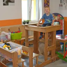 Dr. Robert Piberhofer in 4780 Schärding - Wartezimmer für Kinder