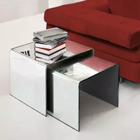 Mager Glas GesmbH - Beistelltisch aus gebogenem Glas Spiegeloptik bei MagerGlas Glasdesignmöbel online bestellen