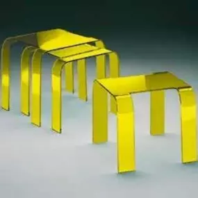 Mager Glas GesmbH - Stapelbarer Beistelltisch aus Klarglas oder lackiert erhältlich in den Farben: Weiß, Schwarz, Rot, Blau, Grün, Gelb, Grau und Braun.