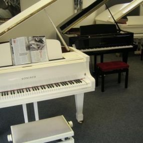Klavierfachbetrieb Zifreind e.U. in 6020 Innsbruck