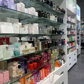 Bild von TopPharm Apotheke Gmünder in Bubendorf