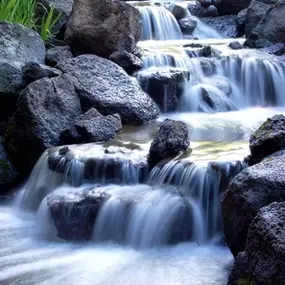 Der Fluss des Lebens wird mit den alternativen Methoden unterstützt und die Selbstheilungskräfte aktiviert. Heilen wir uns SELBST! 
