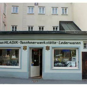 Lederfachgeschäft Hladik in Salzburg