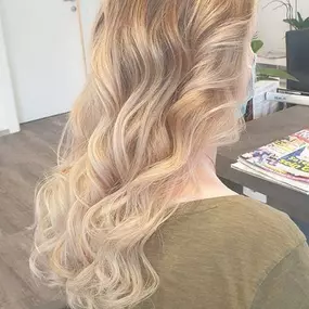 Salon Sibylle - Sibylle Walter