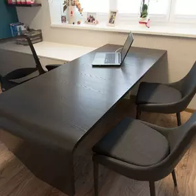 Besprechung
