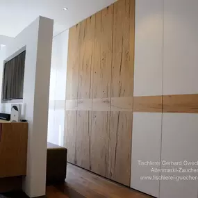 Bild von Gerhard Gwechenberger Bau u. Möbeltischlerei