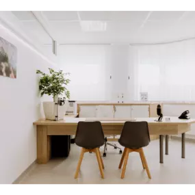 Dr. Meri Knoll Psychiater und Psychotherapeutische Medizin