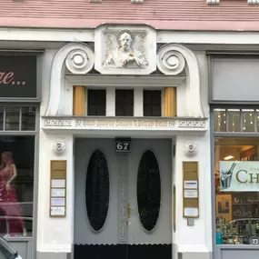 Maderthaner Maria Dr. - Kognitive Verhaltenstherapie - Klinische Psychologin