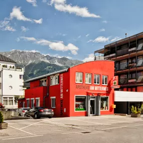 Apotheke am Mitterweg Mag. pharm. Menghin-Ungerank KG
Aussenansicht