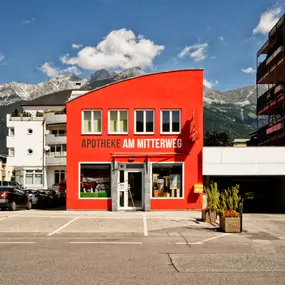 Apotheke am Mitterweg Mag. pharm. Menghin-Ungerank KG
Aussenansicht