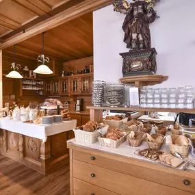 Hotel Garni Helvetia in 6561 Ischgl - Frühstück