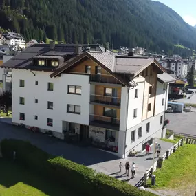 Hotel Garni Helvetia in 6561 Ischgl
