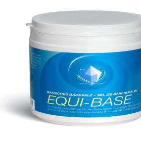 Equi-Base basisches Badesalz
 
Die wohltuende, basische Körperpflegelinie für den Säure-Basen-Ausgleich Ihrer Haut. Mit den natürlichen Körperpflegeprodukten EQUI-BASE von Biosana wird Ihre Haut angeregt, Säuren und Schlacken auszuscheiden. Damit wird durch die Neutralisation der Säuren die Rückfettung Ihrer Haut gefördert. EQUI-BASE kann Cellulite reduzieren und braune Altersflecken zum Verschwinden bringen. Das Hautbild wird durch die Entschlackung verfeinert und die Haut gestrafft. Ihre Haut 