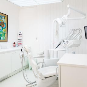 Behandlungsraum in der Zahnarztpraxis Dr. Erben in 4020 Linz