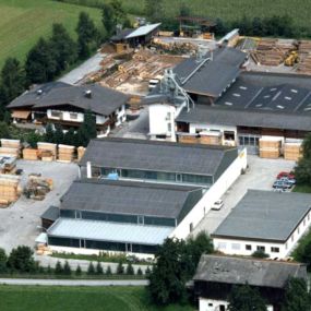 Zilloplast Kunststoffwerke Höllwarth GmbH & Co KG in 6277 Zellberg - Außenansicht