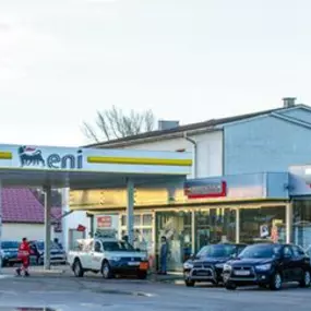 Autohaus Baumgartner in Atzenbrugg - Tankstelle