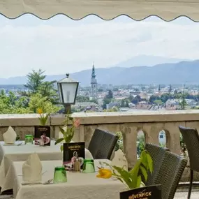 Schweizerhaus Klagenfurt - Terrasse