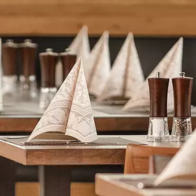 deck47 - Restaurant - Bar