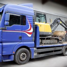 Schöffmann Internationale Transporte GmbH - Wir transportieren bis 15 Tonnen, Sondergenehmigung für überhohe und überbreite Ladungen, Trasporte von Baumaschinen jeglicher Art