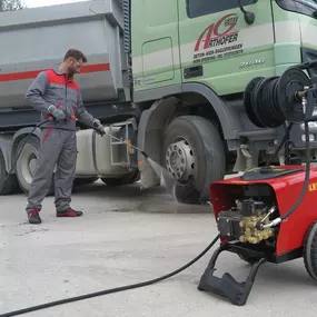 LEMA: So entspannt kann hochdruck sein.