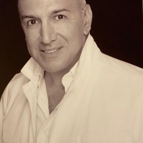 Dr. Babak Parsaei