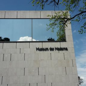 Sonnenschutzfolie Museum der Moderne